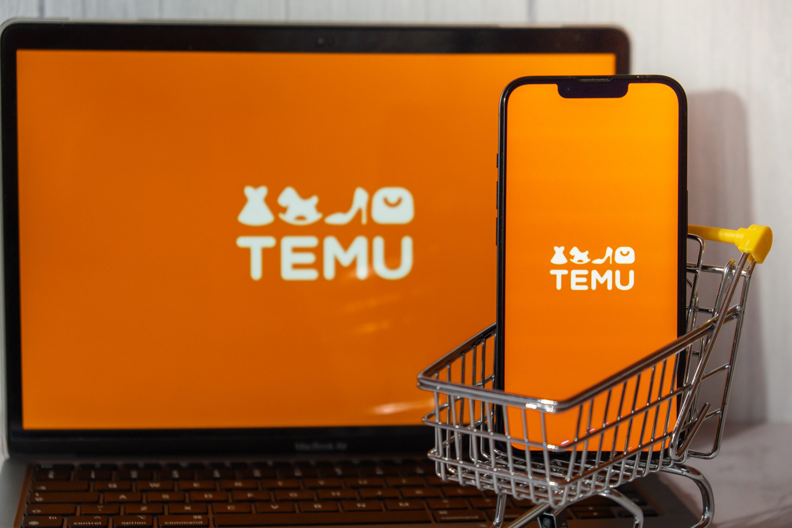 تنزيل تطبيق Temu APK